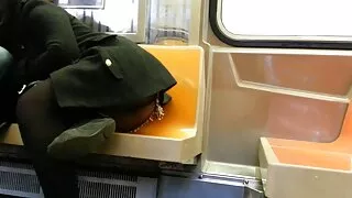 מזכירה מקועקעת נדפקה צפיה ישירה בסרטי סקס במשרד שלה - 2022-03-01 03:30:50