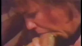 אדריאנה צ'צ'יק מזיין אפרוח ג'ינג'י עם דילדו עם רצועה צפיה ישירה פורנו - 2022-02-22 12:17:44
