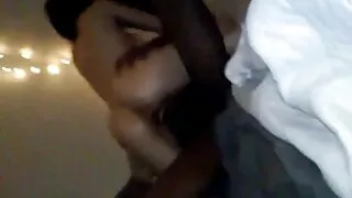 מדיסון אייבי סקס צפיה ישירה ברונטית חושנית לוקחת שלונג בשרני בכוס המגולח שלה - 2022-02-24 20:02:16