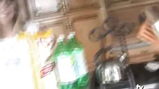 ילדה צפיה ישירה פורנו קטנה מקיימת שיעורי מין בחינם - 2022-02-25 17:17:30